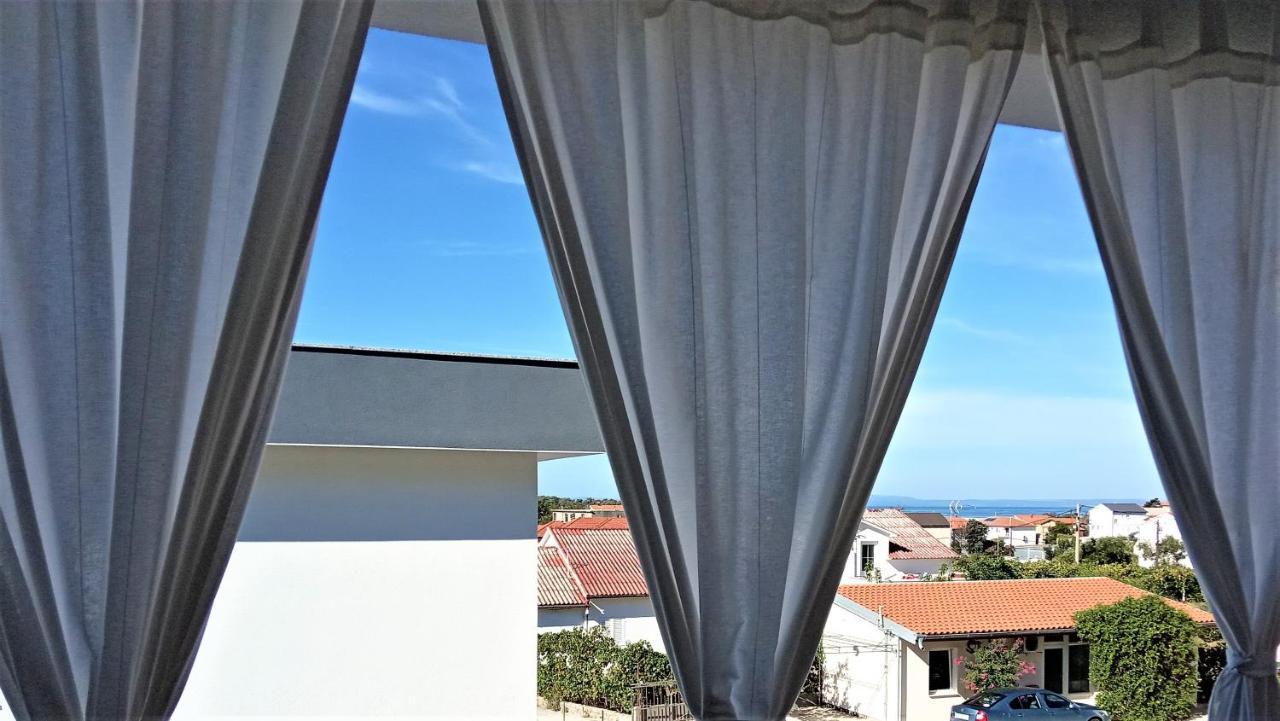 Apartment Ivetka Banjol Exterior foto